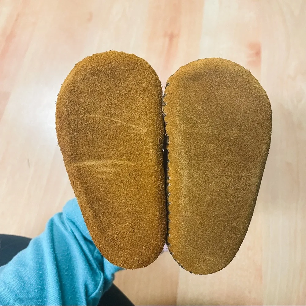 Minnetonka baby slip